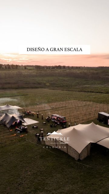 Hay estructuras y carpas que simplemente están. Y otras que transforman por completo el espacio 🤍
En Tentickle creamos escenarios que elevan la experiencia, generan impacto visual y hacen que cada evento se vea distinto desde el primer momento ✨️
Contáctanos. Te ayudamos a que tu celebración suba de nivel 🔝